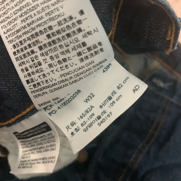Levi’s Women’s Jeans - Picture 7 of 7